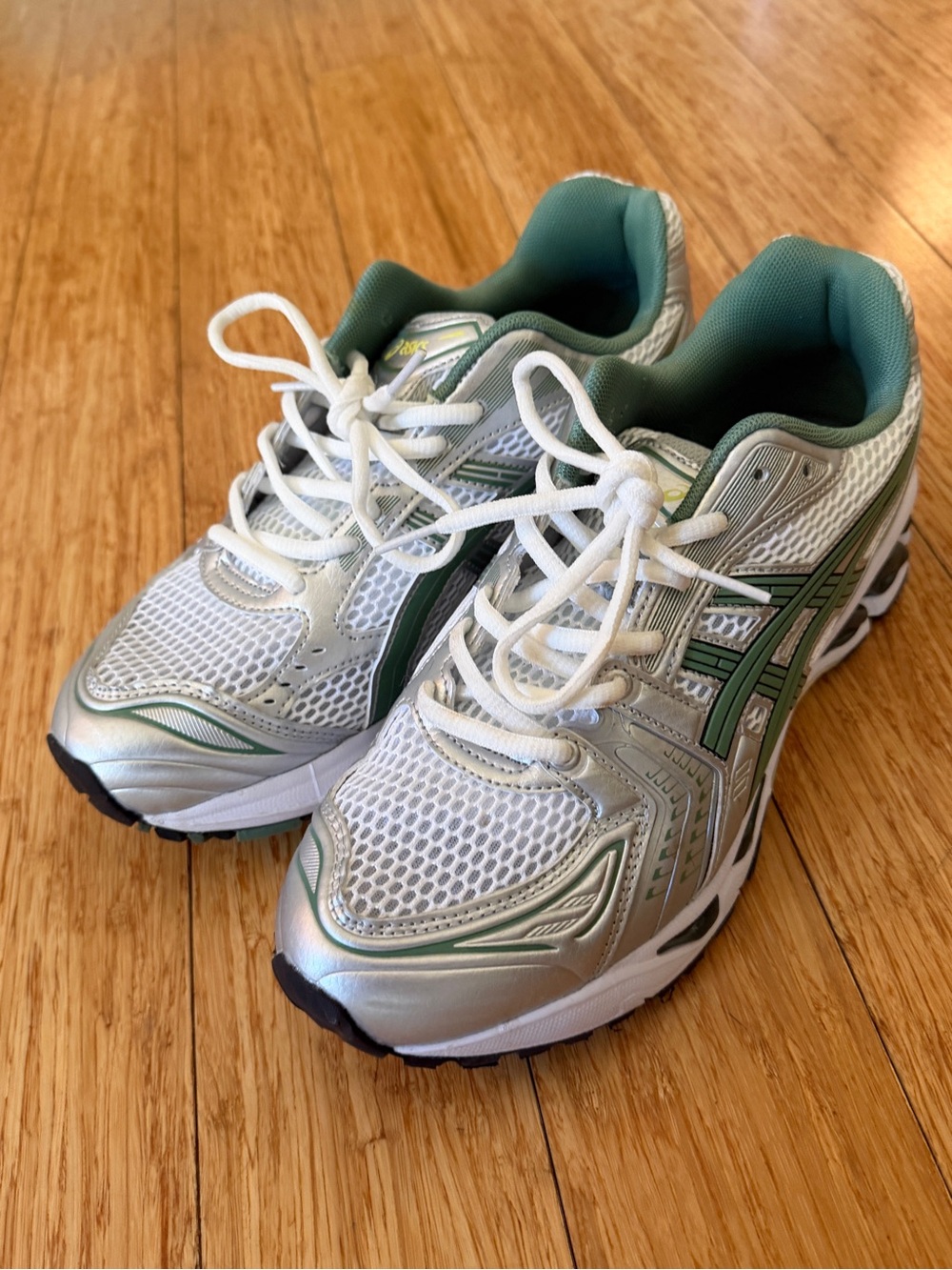 ASICS GEL-Kayano 14